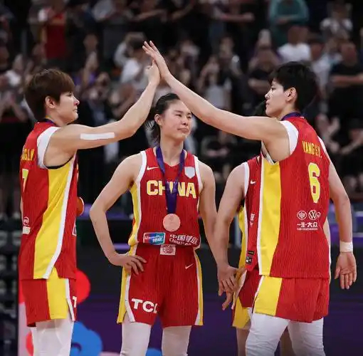 多人质疑，宫鲁鸣下课？尘埃落定，篮协一把手官宣，考核规则曝光|女篮|中国女篮|女篮世界杯|王思雨|李月汝_新浪体育_新浪新闻