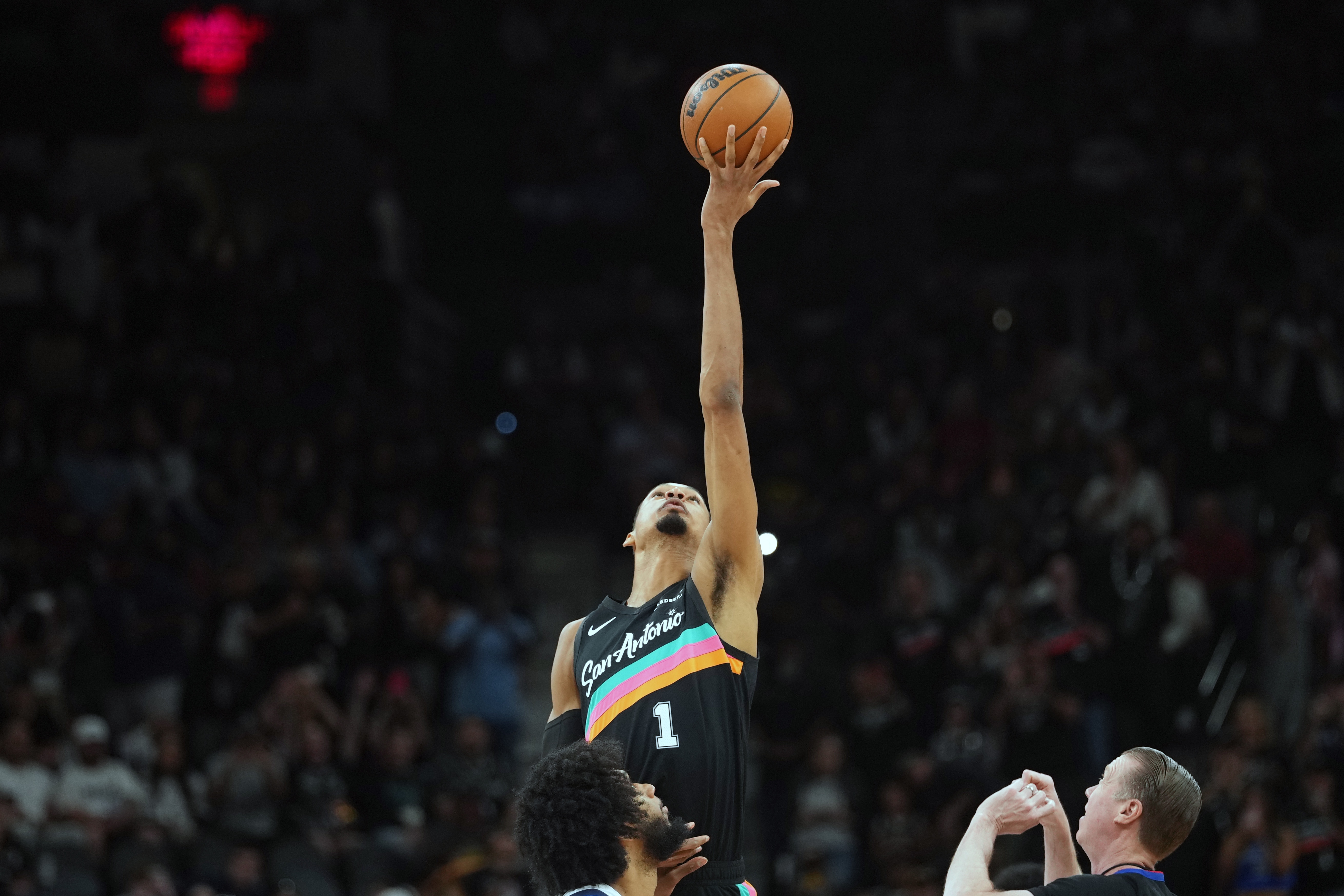 世界杯直播官方入口-收官战马刺迎战掘金 文班缺阵 瓦塞尔出战 卡斯尔出战成疑